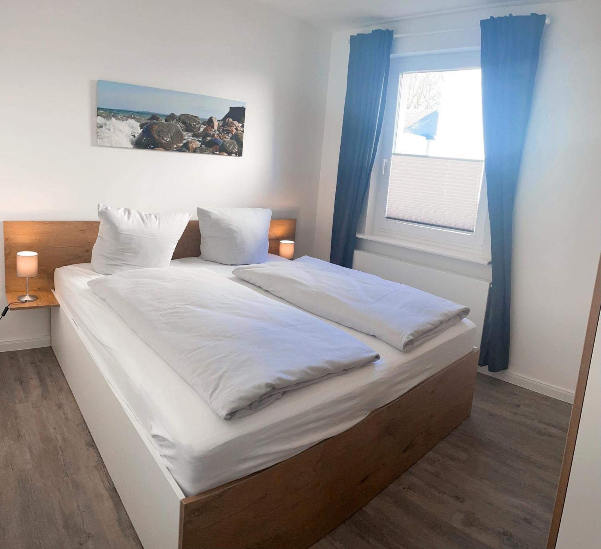 Haus Urvasi Appartement Lübeck Buitenkant foto
